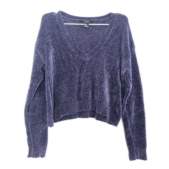 Forever 21 Sweaters - ☀️SALE Forever 21 Grape Purple Boucle Crop Sweater
